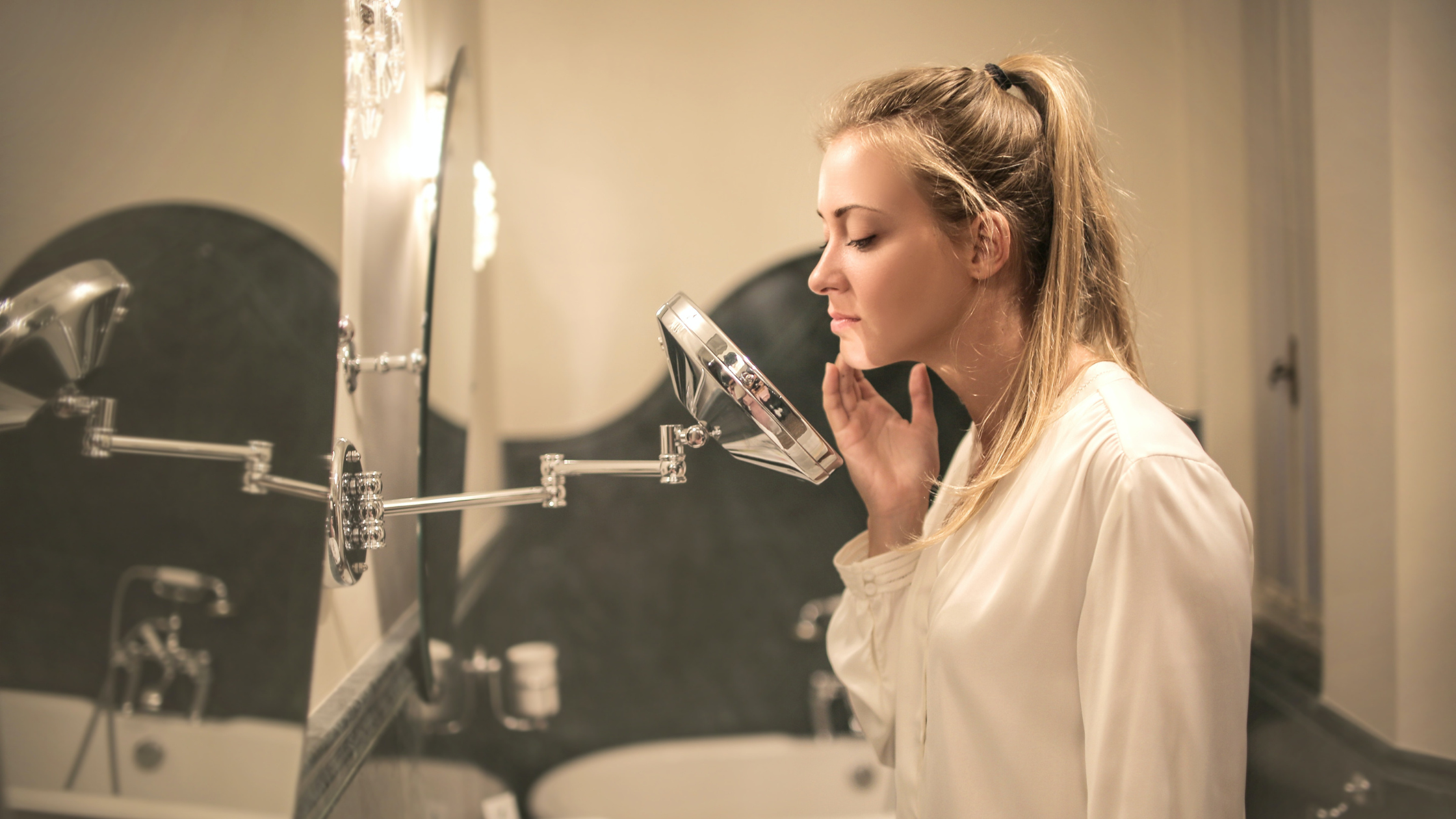 4 Habbits Of People With Great Skin